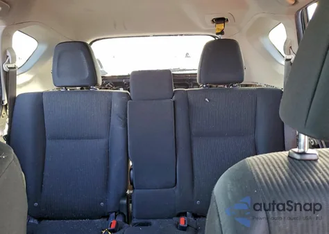 2016 Toyota Rav4 Le z USA, uszkodzony, nr VIN JTMBFREV6GJ052429